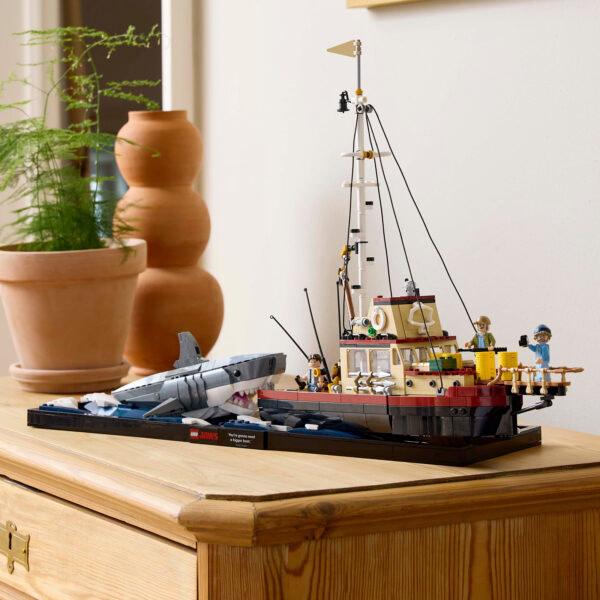 ▻ New LEGO IDEAS 2024: the 21350 JAWS set is online on the Shop